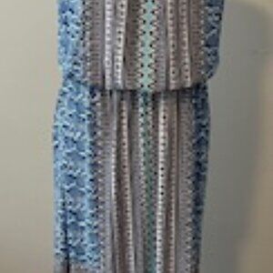 London Times Floral Maxi Dress - Blue and White